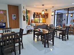 Sakura Boutique Hotel