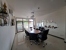 Sakura Boutique Hotel