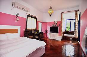 Kenting Little Path B&B