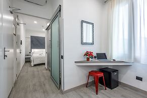 Crossroad Hotel