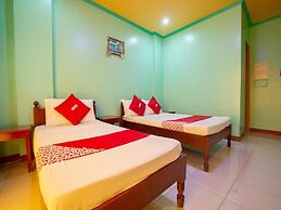 OYO 554 Dad’s Bayview Pension