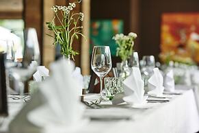 LA SOA Chalets & Eventlodge