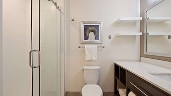 Best Western Plus Roland Inn & Suites