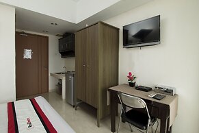 RedDoorz Apartment @ Margonda Residence 3