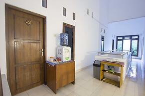 RedDoorz @ Seturan Raya