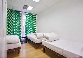 HolidaysBCN Hostel
