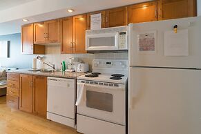 Applewood Suites - 1 BR Wellington West