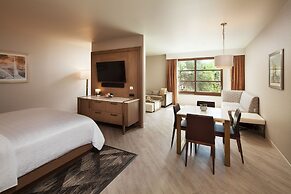 Sheraton Redding Hotel at the Sundial Bridge