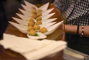 Sheraton Redding Hotel at the Sundial Bridge