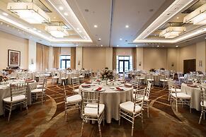 Sheraton Redding Hotel at the Sundial Bridge