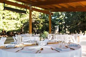 Sheraton Redding Hotel at the Sundial Bridge