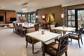 Sheraton Redding Hotel at the Sundial Bridge