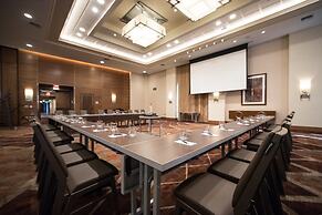 Sheraton Redding Hotel at the Sundial Bridge