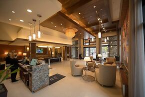 Sheraton Redding Hotel at the Sundial Bridge