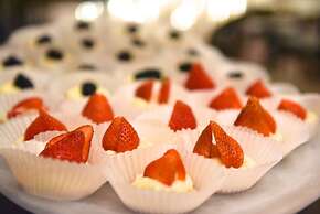 Sheraton Redding Hotel at the Sundial Bridge