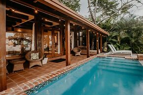 Sansara Surf and Yoga Resort - Retreat