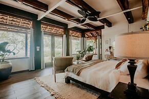 Sansara Surf and Yoga Resort - Retreat