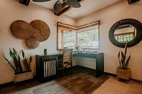 Sansara Surf and Yoga Resort - Retreat