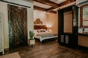 Sansara Surf and Yoga Resort - Retreat