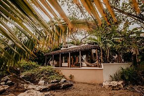 Sansara Surf and Yoga Resort - Retreat