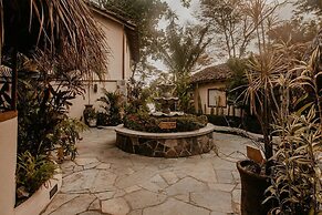 Sansara Surf and Yoga Resort - Retreat