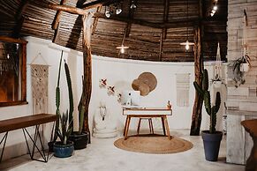 Sansara Surf and Yoga Resort - Retreat