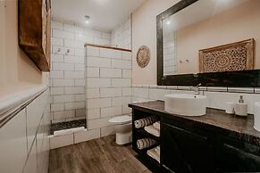 Sansara Surf and Yoga Resort - Retreat