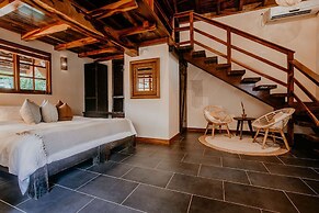 Sansara Surf and Yoga Resort - Retreat