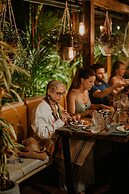 Sansara Surf and Yoga Resort - Retreat