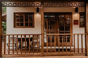 Sansara Surf and Yoga Resort - Retreat