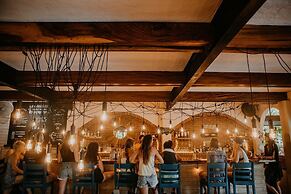 Sansara Surf and Yoga Resort - Retreat