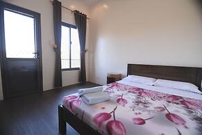 Pine Breeze Cottages