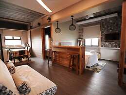 Pine Breeze Cottages