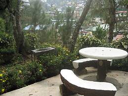 Pine Breeze Cottages