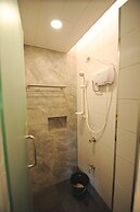 Pine Breeze Cottages