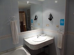 Apartamentos Turisticos Cumbres Verdes
