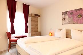 Garni City Hotel