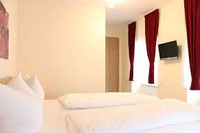 Garni City Hotel