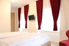 Garni City Hotel