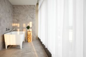 Kimpton Overland Hotel - Atlanta Airport by IHG