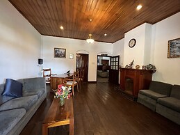 Tea Bush Hotel - Nuwara Eliya