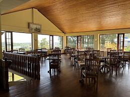Tea Bush Hotel - Nuwara Eliya