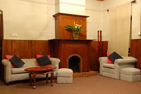 Tea Bush Hotel - Nuwara Eliya