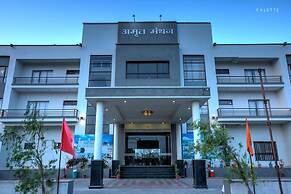 Hotel Amrit Manthan