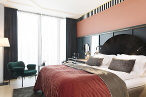 Elite Hotel Carolina Tower