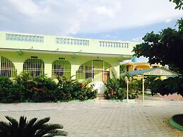 La Cayenna Hôtel et Restaurant