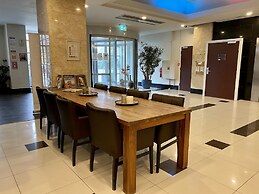 XO Hotels Blue Tower