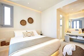 Nova Luxury Suites