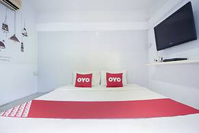 OYO 1054 Phuket Backpacker Hostel
