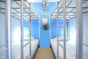 OYO 1054 Phuket Backpacker Hostel